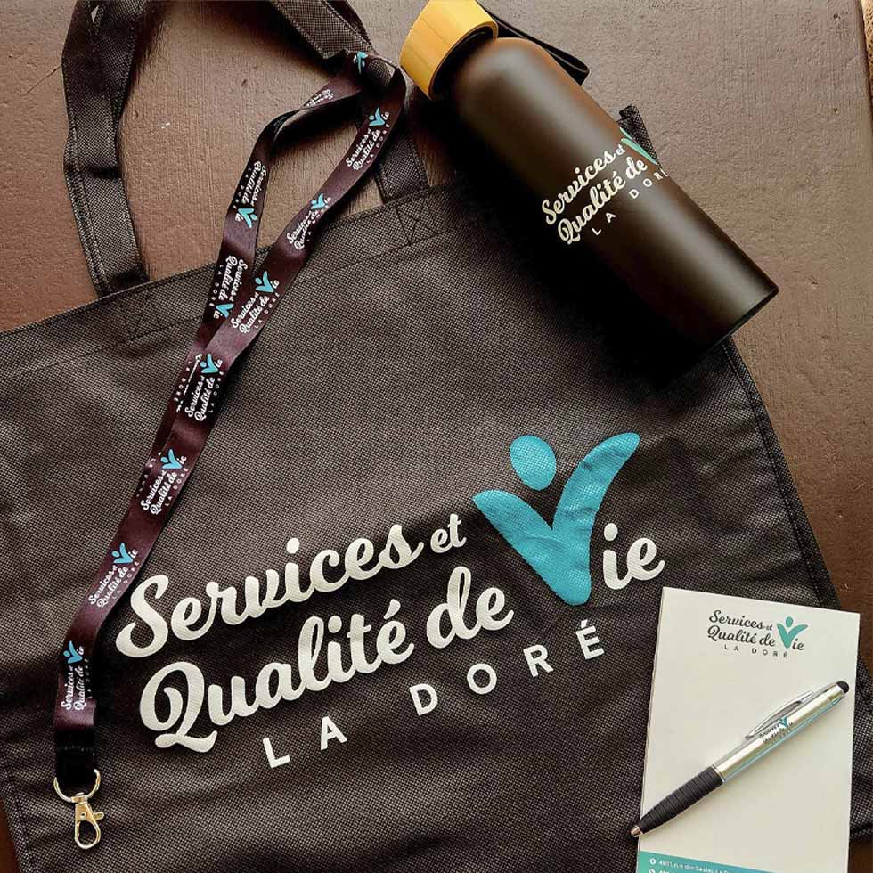 conception-sac-pads-stylos-gourde-services-qualite-de-vie-la-dore-tnt-atelier